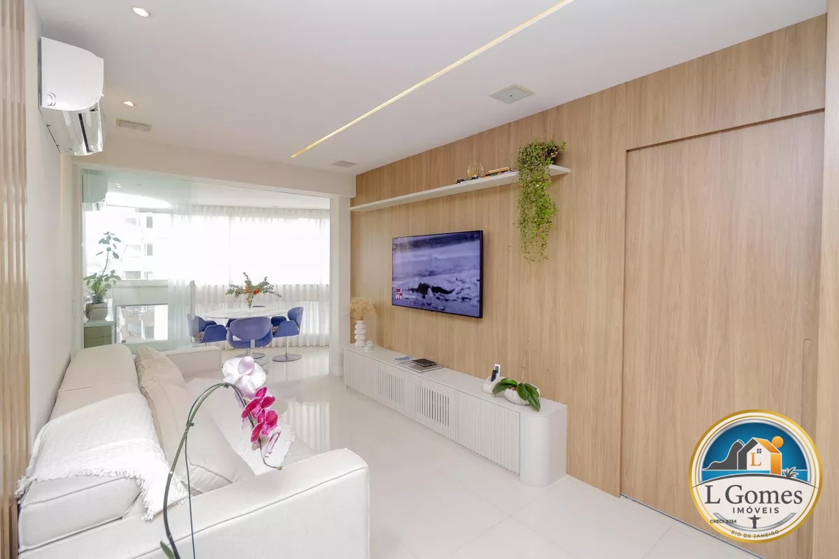 imgi_956_original894864094-75.23503390993125untitled8218