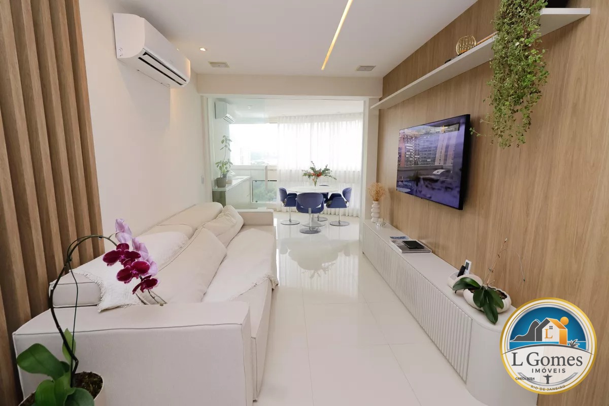 imgi_959_original894864094-941.5688710570167untitled8230