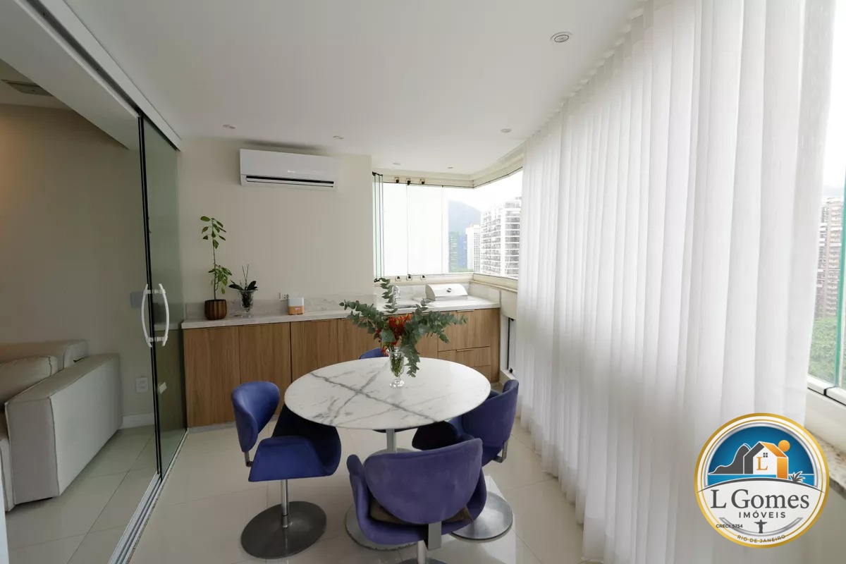 imgi_962_original894864094-872.4934214468249untitled8242