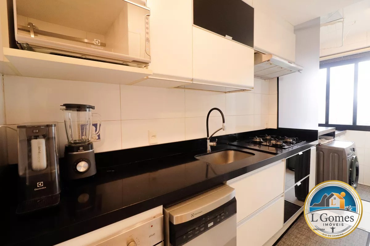 imgi_967_original894864094-222.87609731788217untitled8302